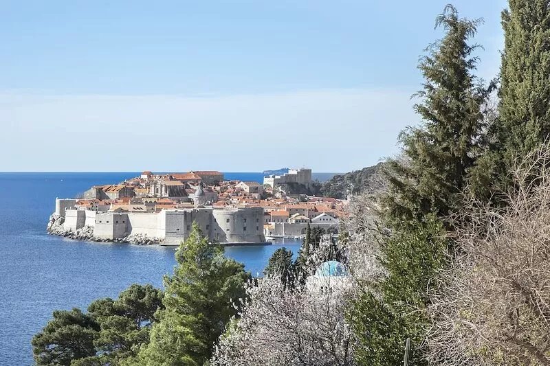 Apartments Isabora - Two-Bedroom Apartment with Terrace and Partial Sea View