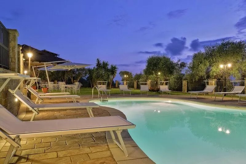 Villa Elaia, holiday rental apartments in Santa Maria di Castellabate Cilento