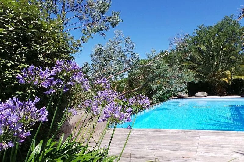 Villa with large pool 5,5km from the beaches of Saint Jean de Luz, 2km from golf