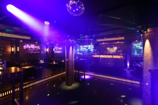 Brooklyn Club & Lounge