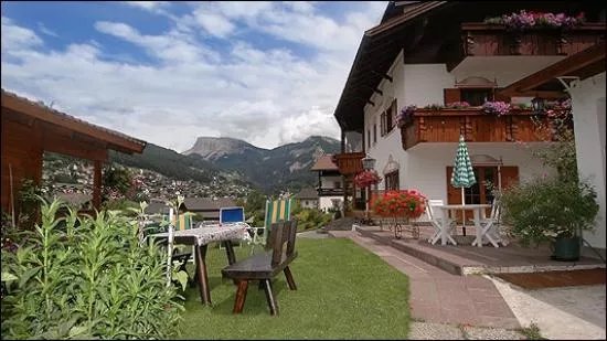 Residence Villa Emi