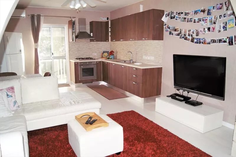 2 bedroom country view apartment, free wifi, A/Cs in all rooms