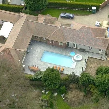 Albert Avenue Pools