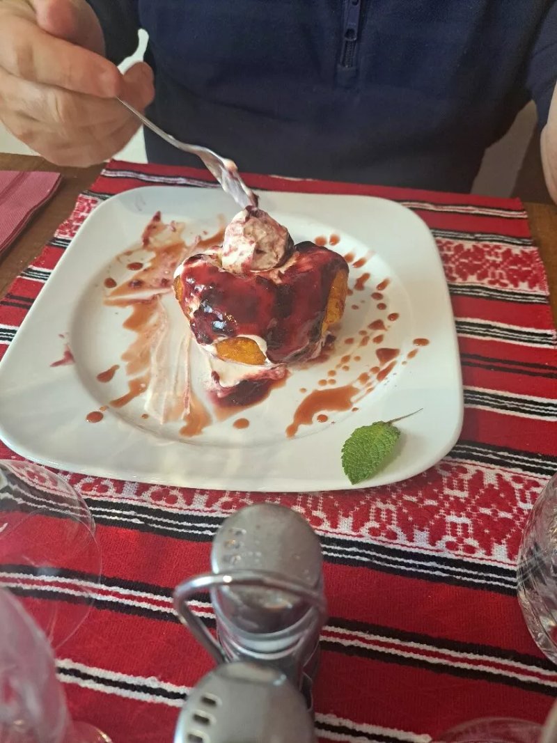 L'auberge Des Quatre Routes