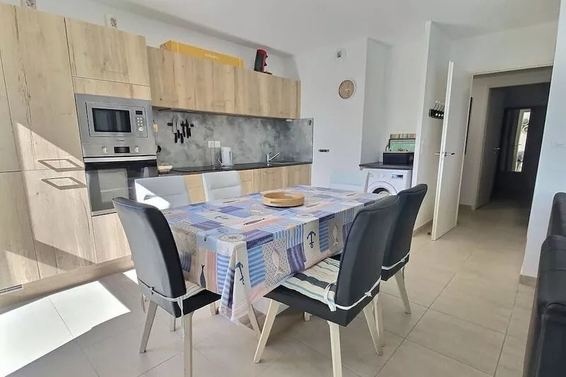 LOGGIA VERDE -Cosy apartment with terrasse 450m from beach (ref 345547)
