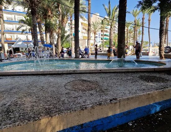 Fuente De Las Palomas