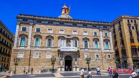 City Hall (Casa de la Ciutat / Ayuntamiento)