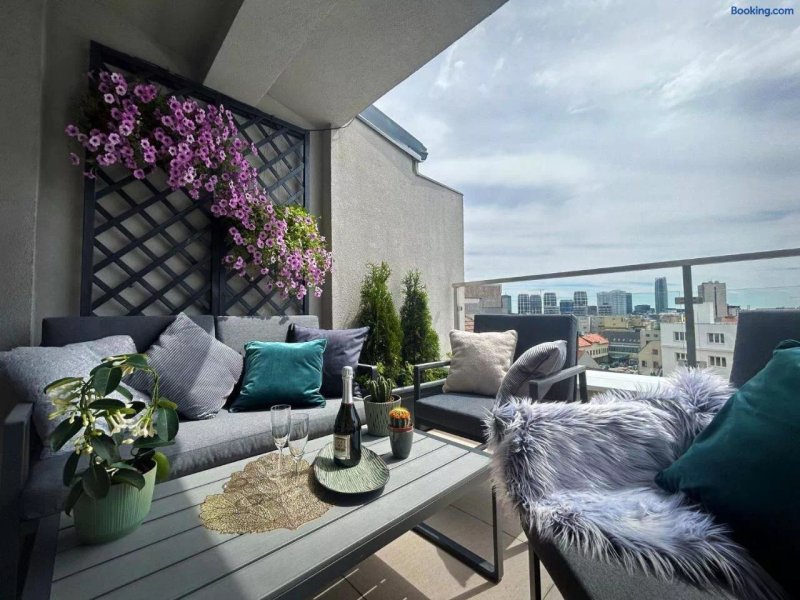 Leo Apartment Free Parking - President Palace