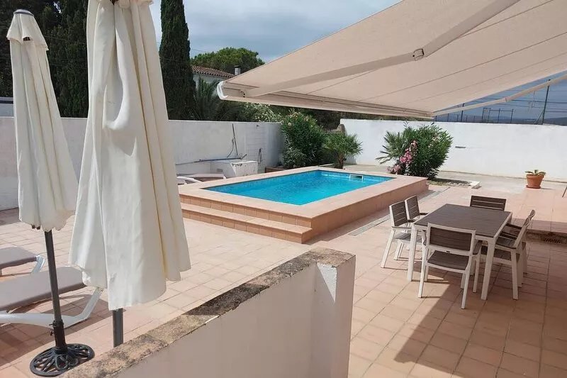 Villa with private pool 50 meters from the beach wifi unlimited internet access