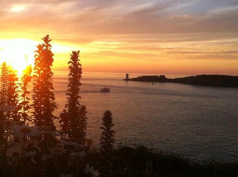 Panoramic view of the Iroise Sea, its lighthouses, its islands (Ouessant