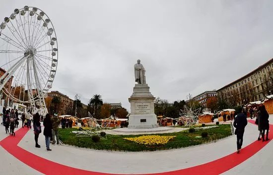 Statua di Camillo Benso di Cavour