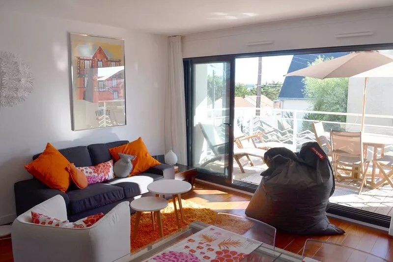 Charming new apartment 200m from Bonne Source beach