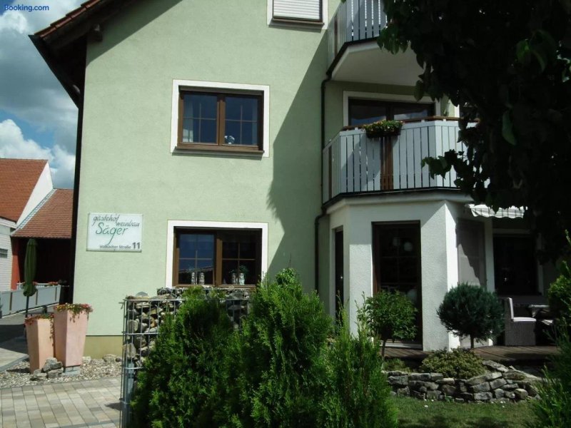Gastehof Weinbau Sager