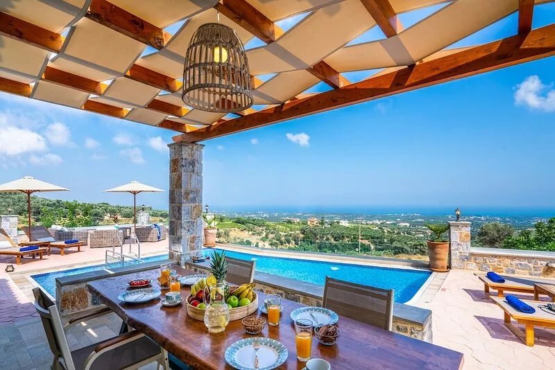 Newly Built Villa Kantifes w/ Pool, BBQ, Amazing Views only 7km to the beach