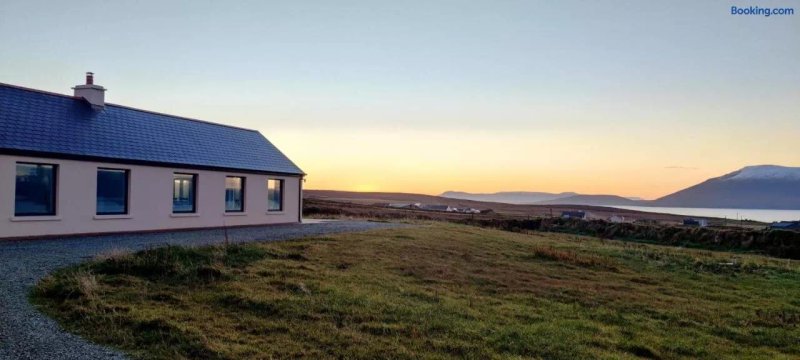 Fal Mor House
