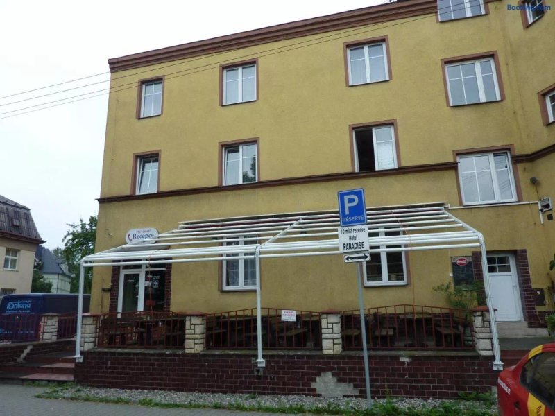Hotel Paradise