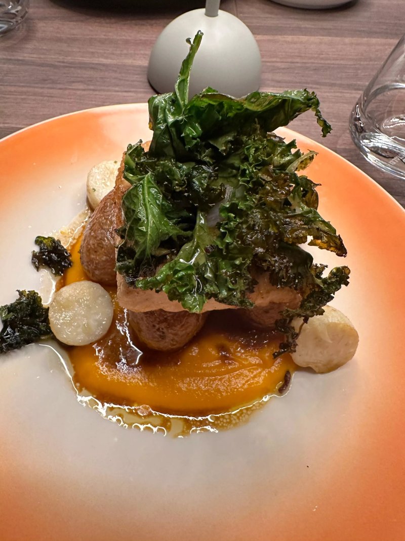 Elvesus Restaurant & Bar