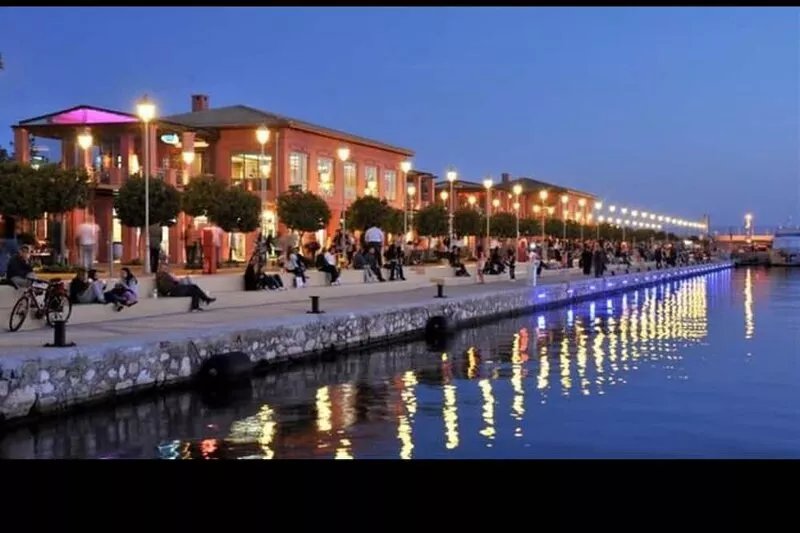 Finer Things Flisvos Beach Condo in Palaio Faliro for up to 6 people