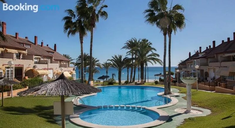 Casa En La Playa Con Vistas Al Mar