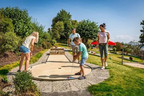 Minigolf- Und Pit-pat-anlage Grossbuchlberg