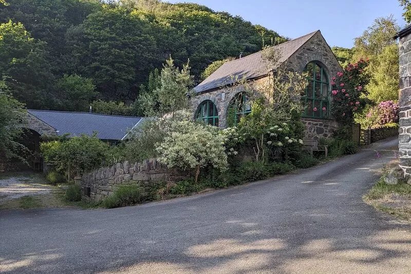 Country Holiday Rental  with grounds
