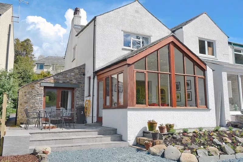 A well placed semi-detached cottage with fell views.