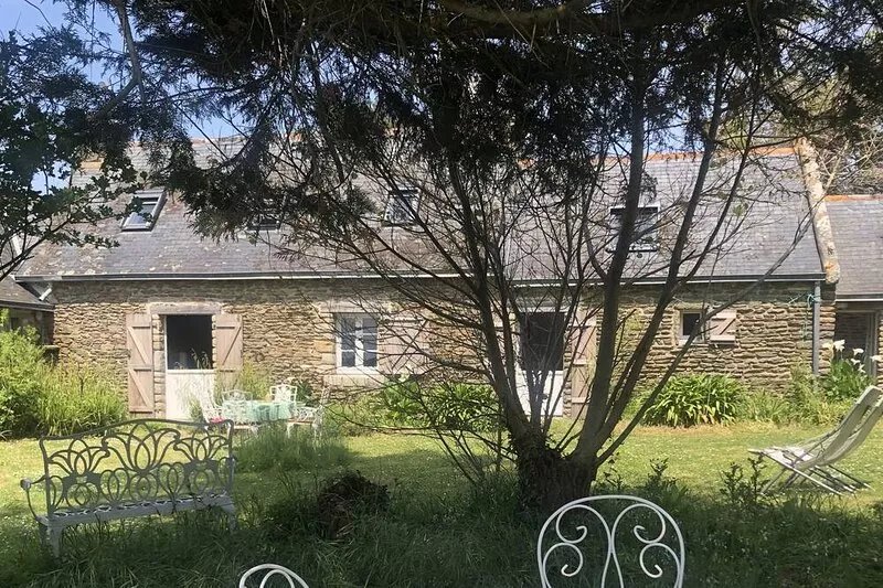 VILLA IN THE HEART OF NATURE, IN THE DUNES, SEA VIEW, CLOSE TO TORCHEMEUBLE ***