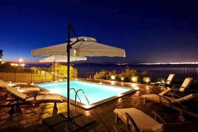 Apartments Villa Grlica - One Bedroom Apartment with Terrace and Sea View (A1)