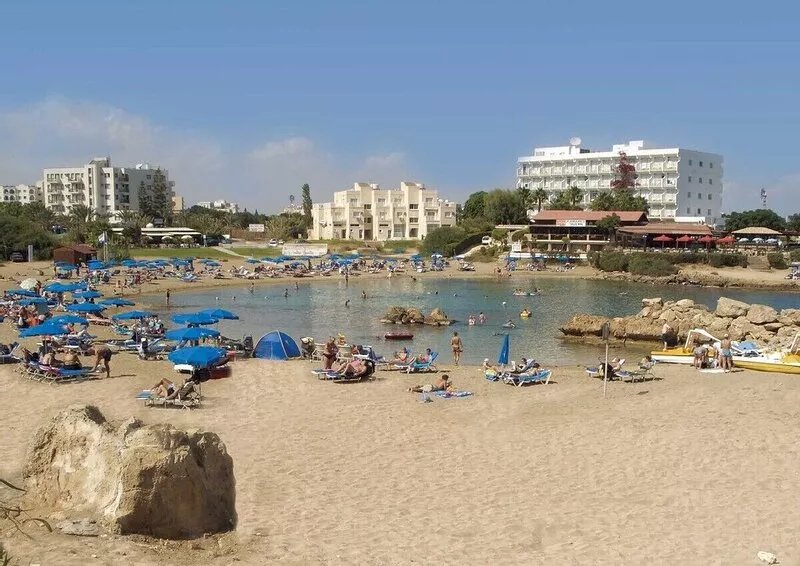 MICKEY2, 2 bed Villa, FREE CAR,private pool, Cyprus Hospitality, WiFi, Pernera