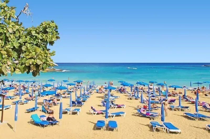ANAIS - 3Bed Villa within walking distance to Pernera Beach and Resort Amenities