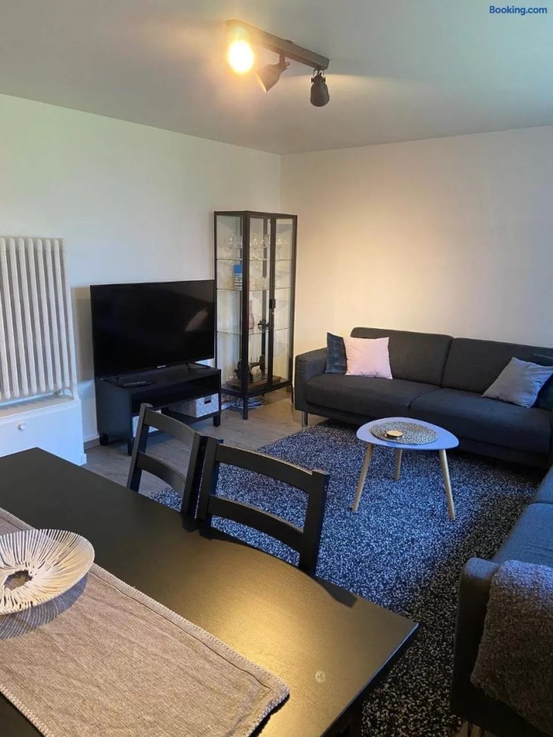 The Little Guesthouse Downtown - Keflavik Airport