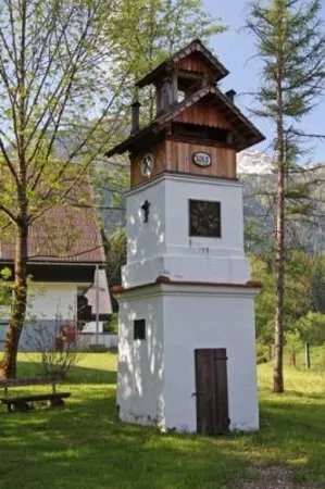Zoisov Grad S Stolpno Uro