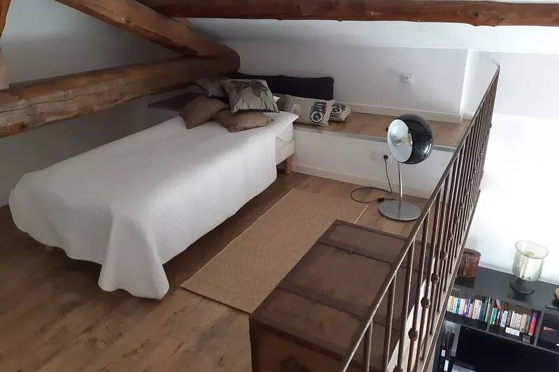 Beautiful Loft Apartement, quiet, 5 mn historical center