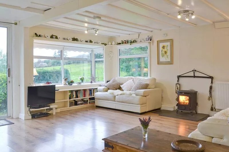 3 bedroom accommodation in Easthope, near Much Wenlock