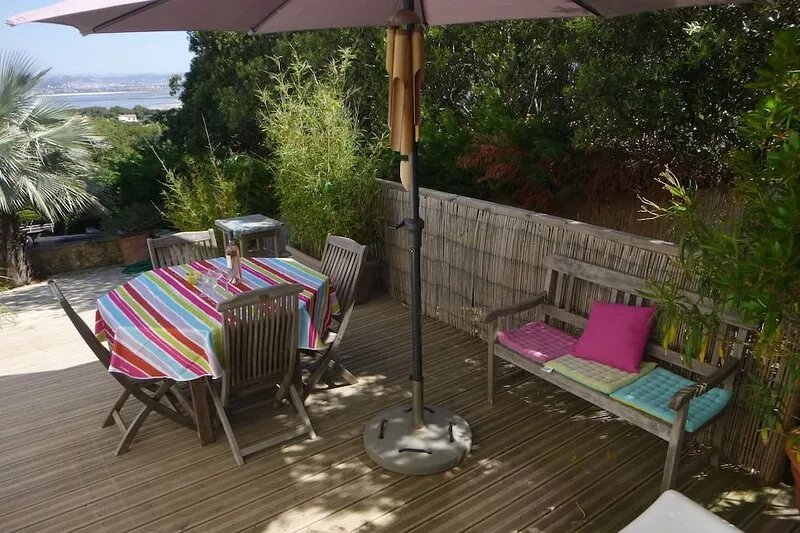 Villa bottom sea view in private domain of Polynesia in Giens (Hyères)