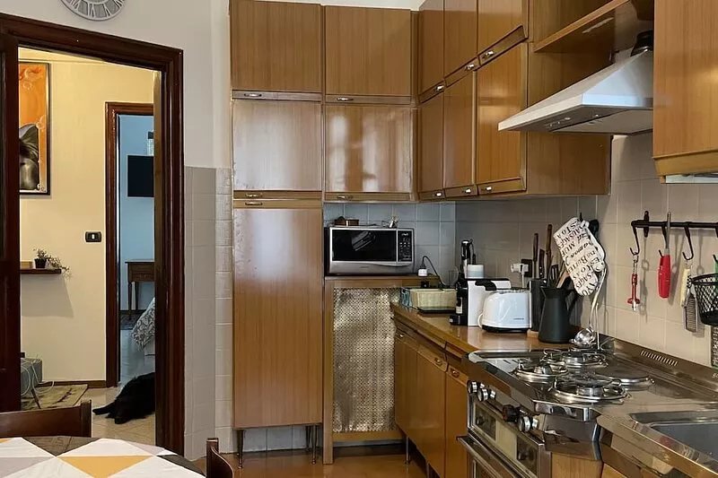 apartment situated near to the central station and the main subway of Milano.