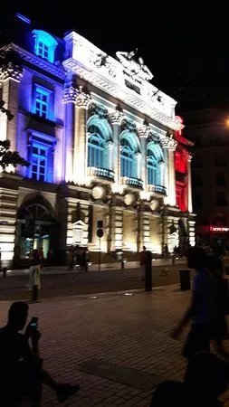 Opera-Theatre