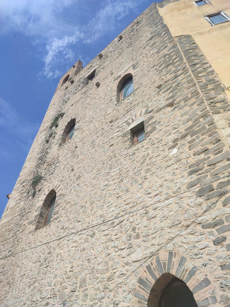 Casa-Torre di Via Santissimi Quattro