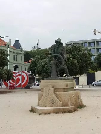 Estatua Homem do Leme