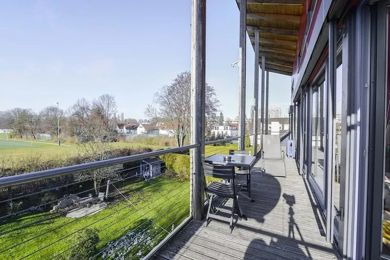 Light-flooded holiday home "Muc City de Lux" with Balcony & Wi-Fi; Parking