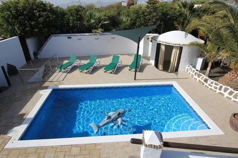 Wow! Contempory Rustic,2 Bed, H/pool, WIFI, H/tub, jacuzzi Sheer Luxury