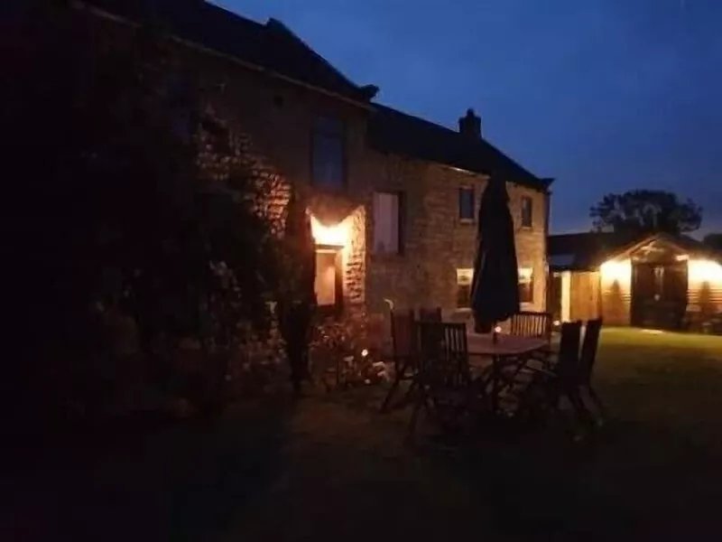 Home away from home, 3 bed cottage with hot tub and pool table
