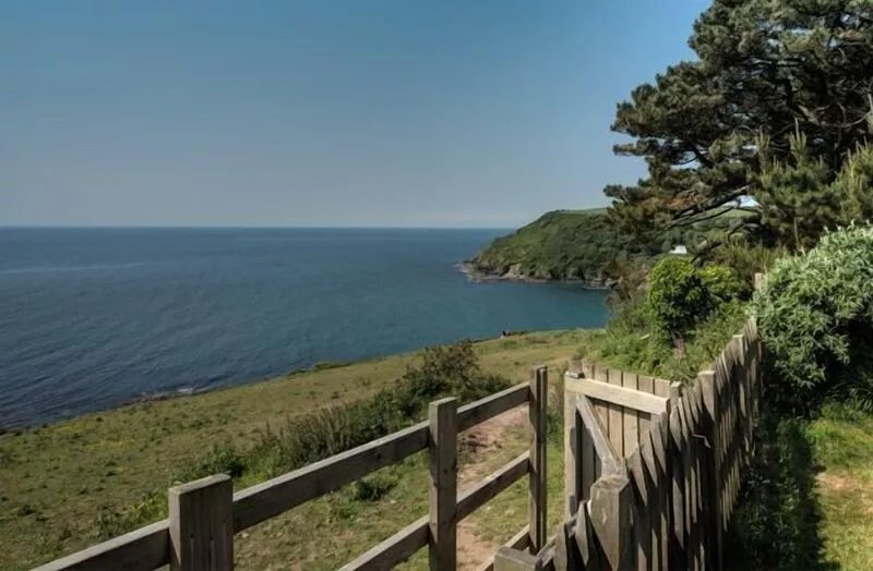 Idyllic property with private hot tub, designed to offer every home comfort
