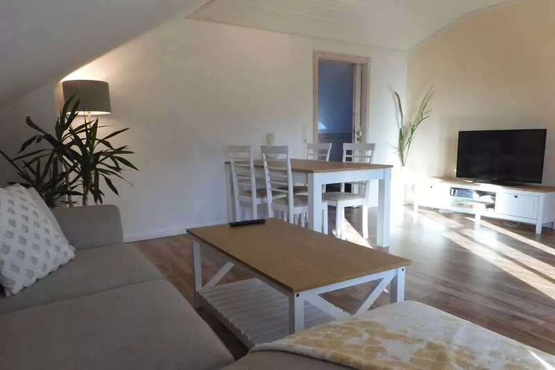 Vacation apartment on a remaining farm in a quiet location between the North