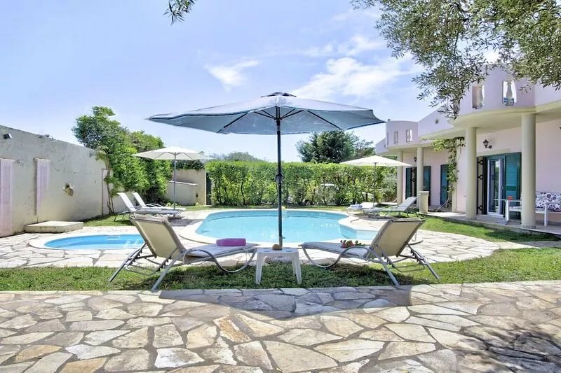 Villa Zaira Luxury private villa in Halikouna