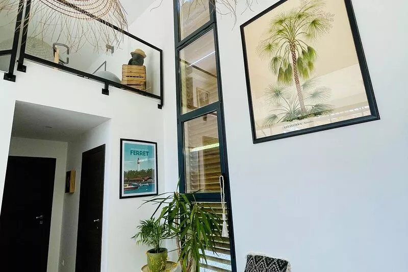 Villa D'architecte Avec Piscine Nichée Dans une Pinède à 5 min de Montpellier