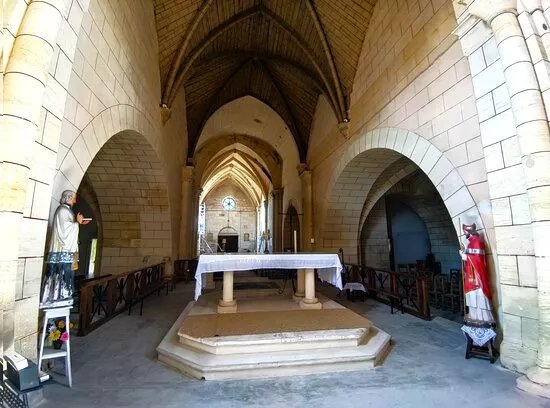 Eglise Saint-Exupere de Laruscade