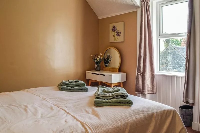 A delightful little cottage in a peaceful village location.