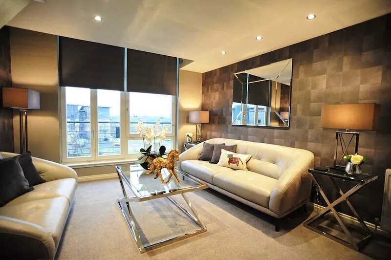 Luxury loft style apartment overlooking River Forth, and Stirling town centre