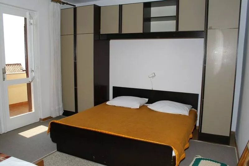 Two bedroom apartment with balcony Podgora, Makarska (A-518-a)
